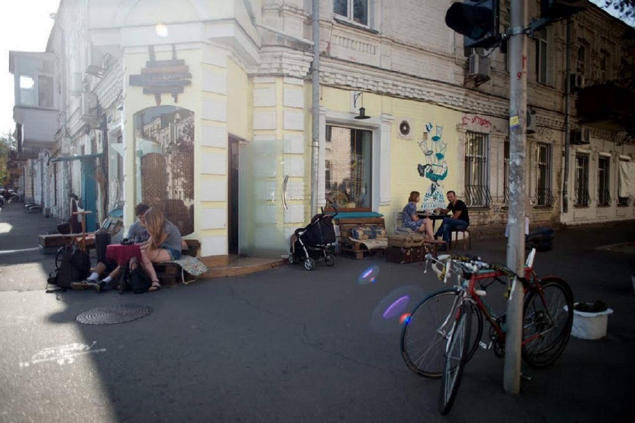 Podil Apart Near Poschtova Square History Center Kiev Exteriör bild